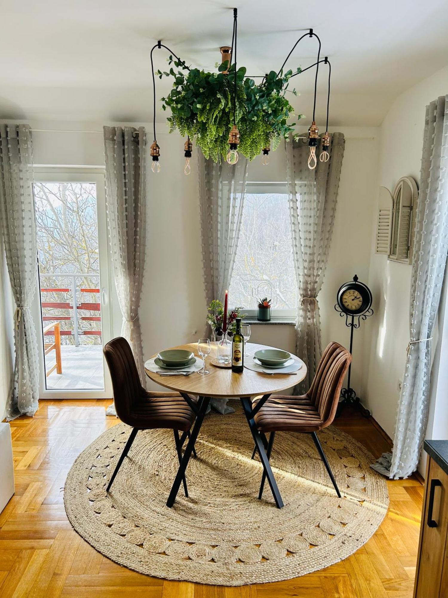 “bear Hill” Apartment *